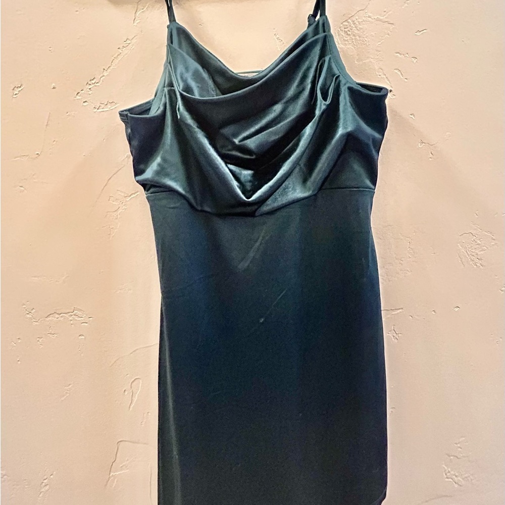 Worn only ONCE! Dark emerald green silk scrunch dress by Madden NYC.